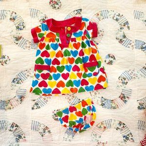 Carter's matching outfit Size 9M colorful hearts Great Condition